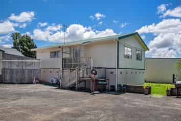 31 Morningside Road, Morningside