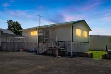 31 Morningside Road, Morningside