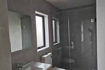 52D Tiraumea Drive, Pakuranga