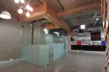 Flatbush - Large Premise with Great Profile