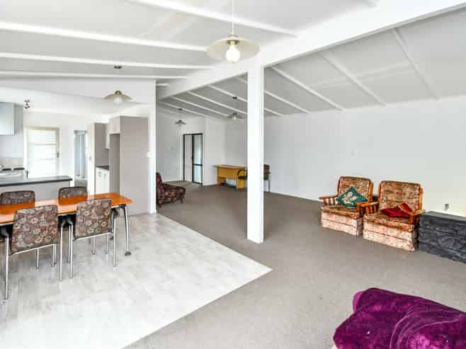 15 Gainsborough Street, Manurewa