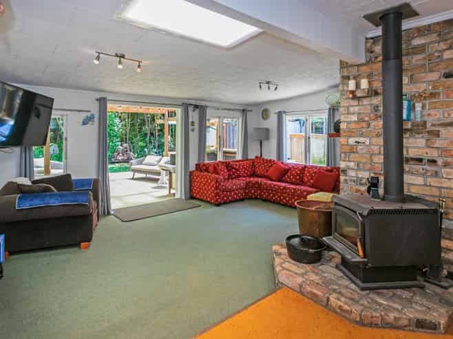 15 Pohue Creek Road, Waiomu