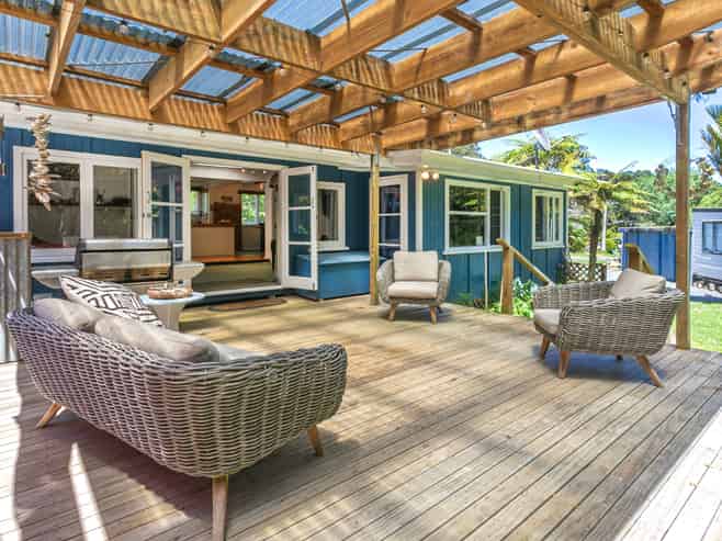 15 Pohue Creek Road, Waiomu