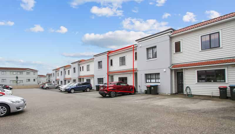 8/1 Harrison Road, Mount Wellington