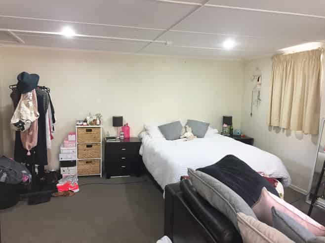 790 River Road, Chartwell