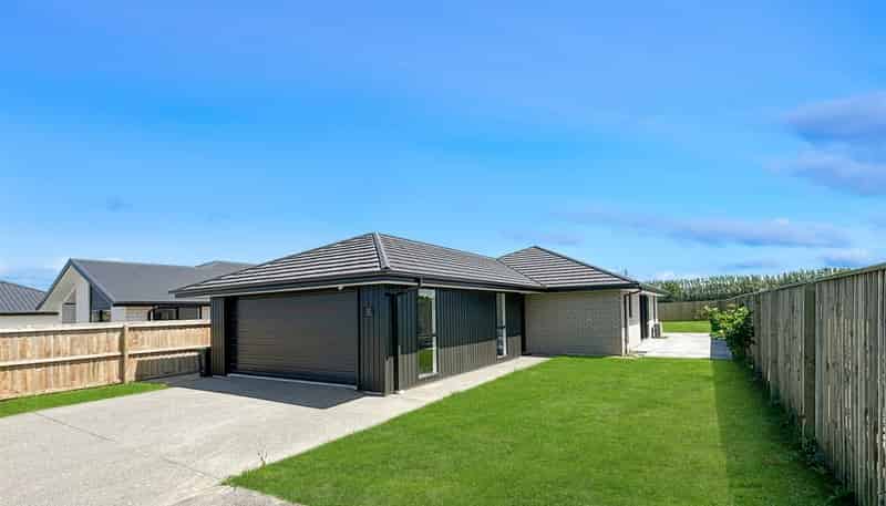 52 Furlong Street, Yaldhurst