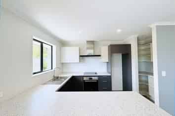 52 Furlong Street, Yaldhurst