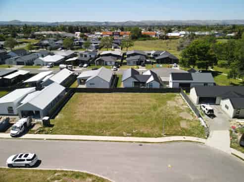 13 Ross Taylor Lane, Upper Plain