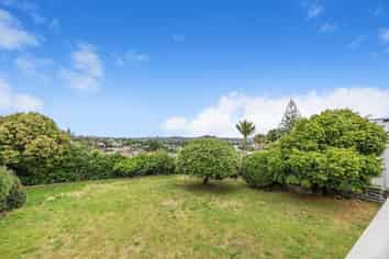 4 Fenton Circus, Orakei