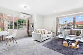 23 Palmcrest Grove, Highland Park