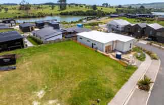3 Koohunga Street, Raglan