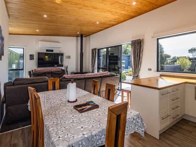 1 and 3 Tiffany Place, Ohakune