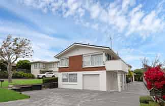 1/59 Glenmore Road, Sunnyhills