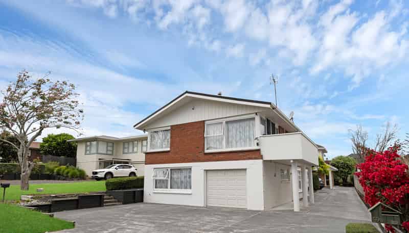 1/59 Glenmore Road, Sunnyhills