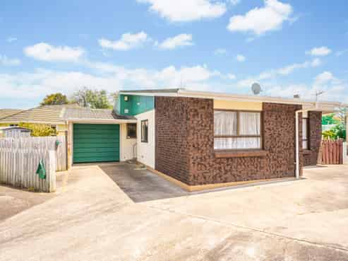 42 Tawa Street, Gonville