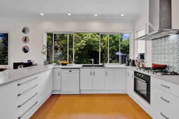 35 Kelly Street, Inglewood