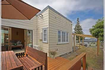 26 Hall Place, FOXTON BEACH