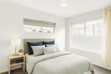 1 Strong Street, Saint Johns