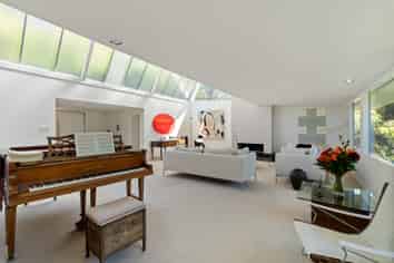 85 Nicholson Road, Khandallah