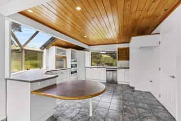 419 and 43 Takapu Road, Tawa