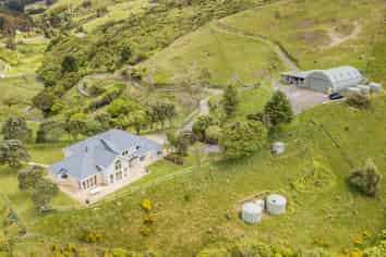419 and 431 Takapu Road, Tawa