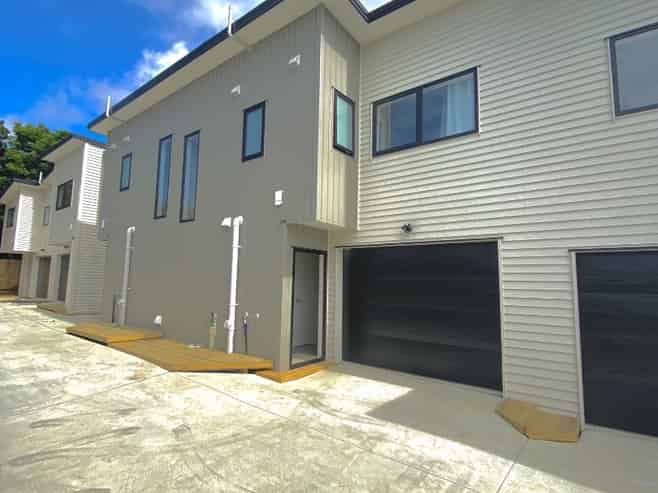 15C William Avenue , Manurewa