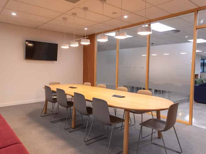 Versatile city fringe office with onsite parking