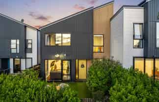 24 Nugget Avenue, Hobsonville