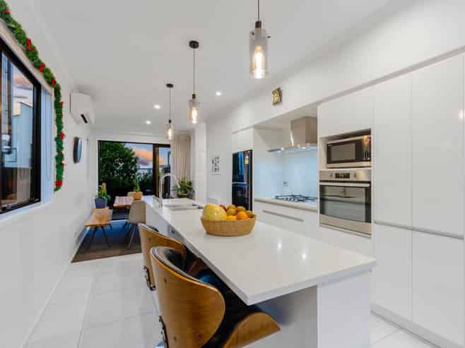 24 Nugget Avenue, Hobsonville