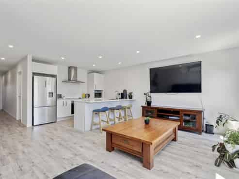 7 McCahon Lane, Rolleston