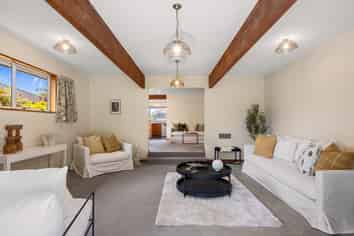 2/19 Manor Place, Bryndwr