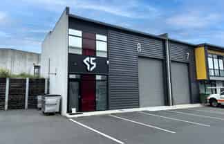 Top Quality Unit for Lease