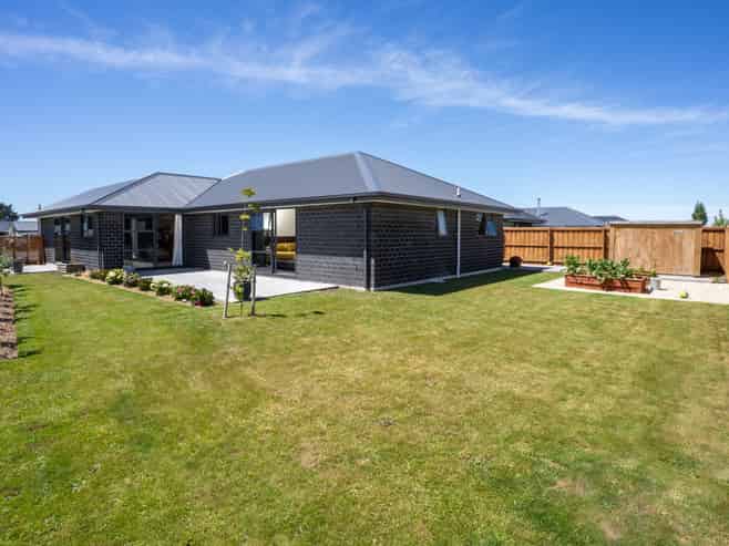 9 Greenwood Place, Amberley