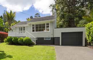 121 Woodlands Park Road, Titirangi