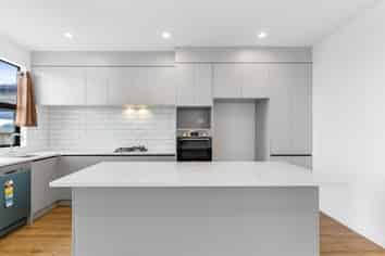 5 Puwha Street, Massey