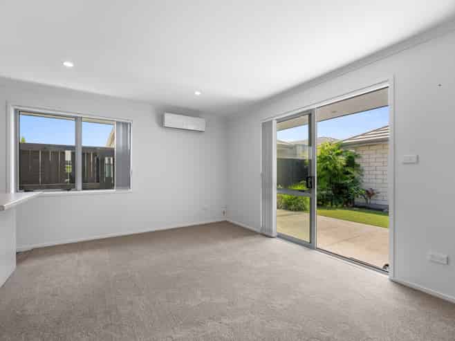 14 Lance Way (Dunes Lifestyle Village), Papamoa