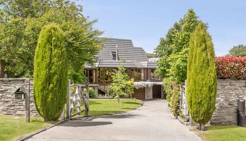 18 Kowhai Drive, Wanaka