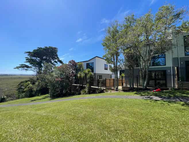 41 Seaside Avenue, Waterview