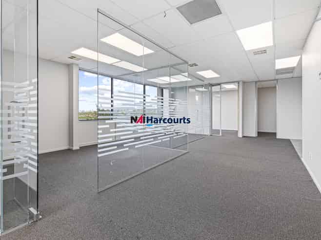 Office - Walk in and Start Work