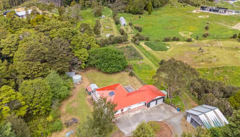 423 Katherine Mansfield Drive, Whitemans Valley