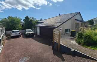 31 Mandeville Place, Unsworth Heights