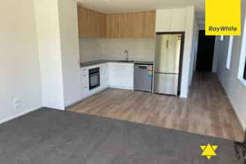 12 Tuputupu Drive, Kumeu