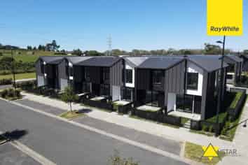 12 Tuputupu Drive, Kumeu