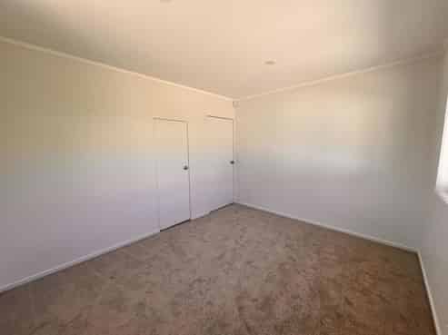 164 Edmonton Rd, Te Atatu South