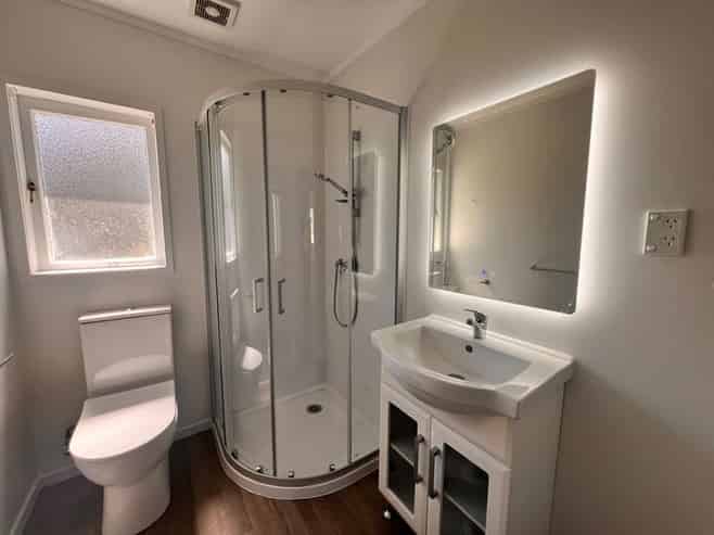 164 Edmonton Rd, Te Atatu South