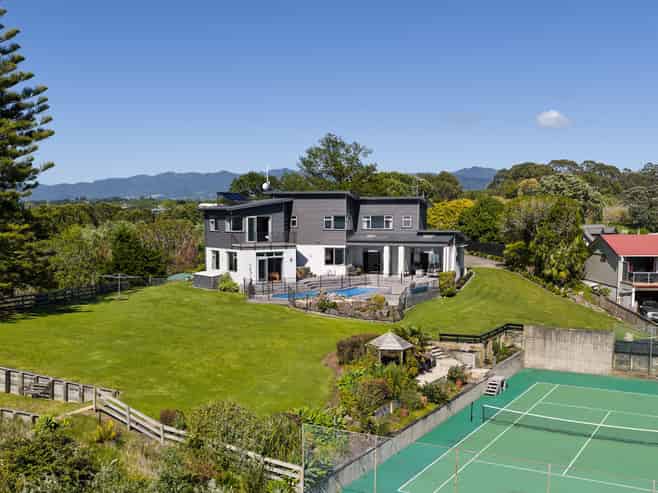 300 Ongare Point Road, Katikati