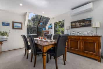 21 Gordon Road, Plimmerton