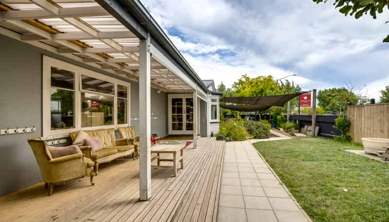 27 Middle Road and 13 Porter Drive, Havelock North