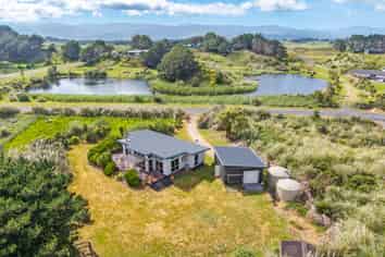 32 Reay Mackay Grove, Waikawa Beach