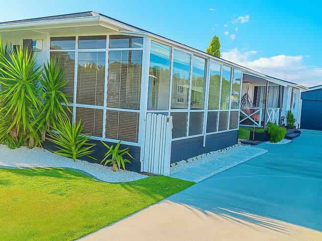26 Daniels Road, Redwood